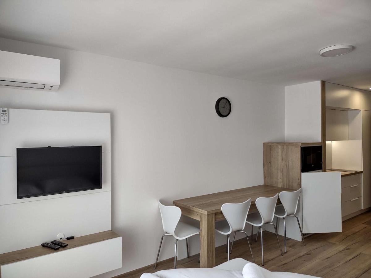 Apartman Kyjev 2 Podhajska Luaran gambar